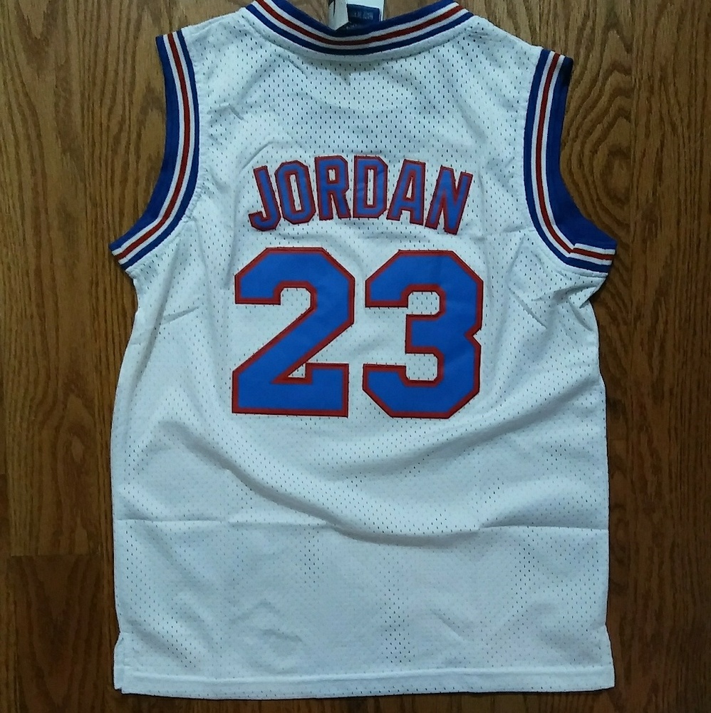 Youth Size (M) Jordan Tune Squad Jersey